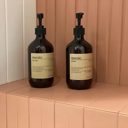 Welcoming, Lovely, Calm & Centrally Located Flat * Дижон