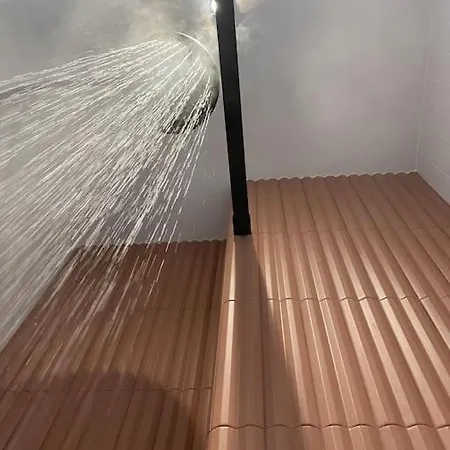 Welcoming, Lovely, Calm & Centrally Located Flat Apartment