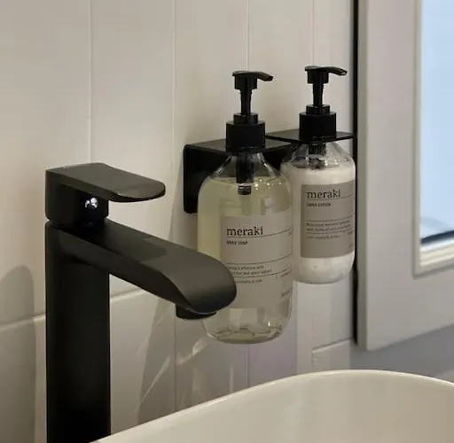 アパート Welcoming, Lovely, Calm & Centrally Located Flat *