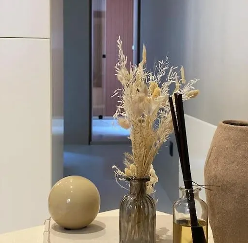 アパート Welcoming, Lovely, Calm & Centrally Located Flat *